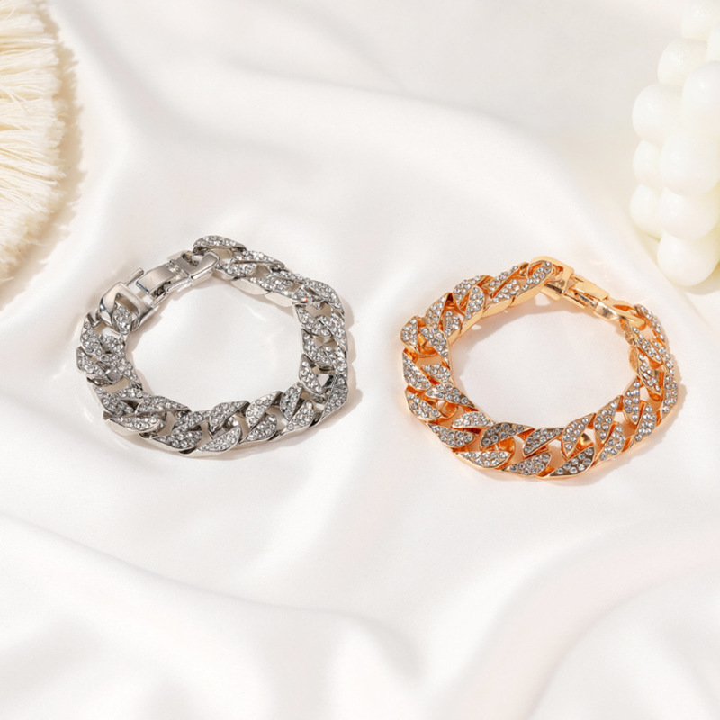 Luxe Iced Cuban Bracelet - Image 4